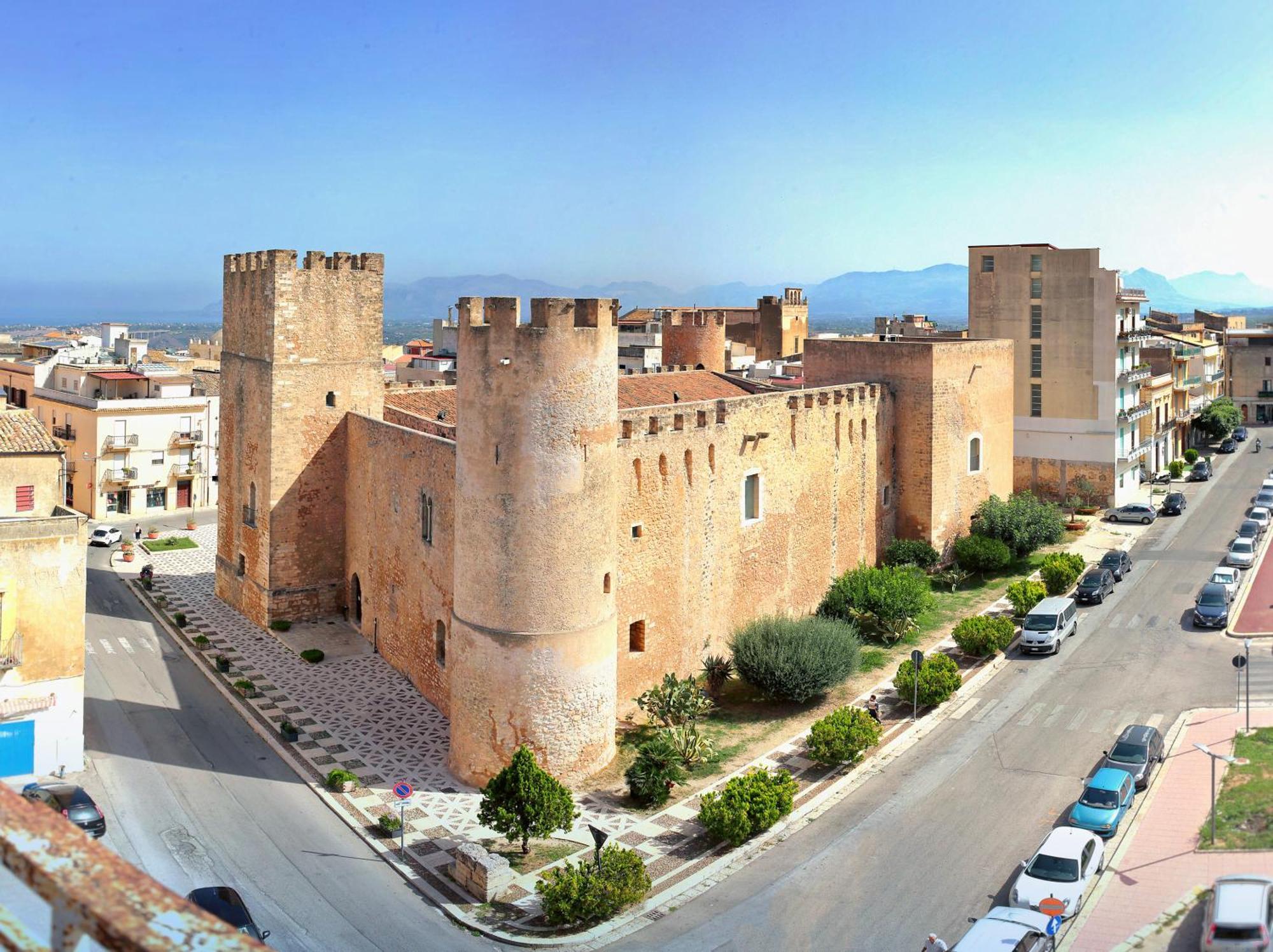 Dom wakacyjny Il Girasole Del Centro Storico Alcamo